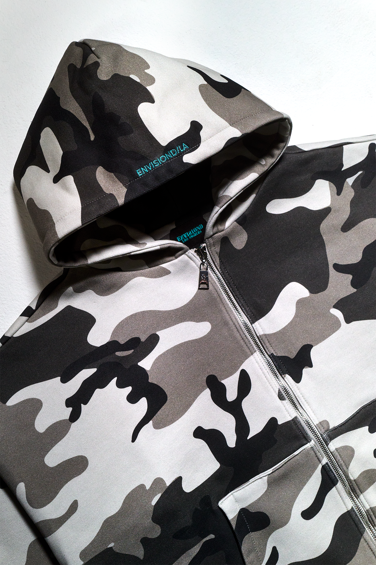 WHITE CAMO FIELD ZIP
